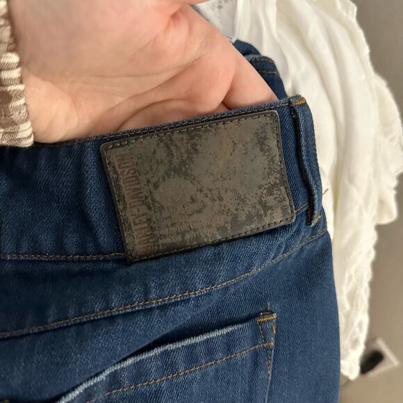 Harley Davidson Distressed Denim Shorts Dark Wash Patches - Picture 4 of 5